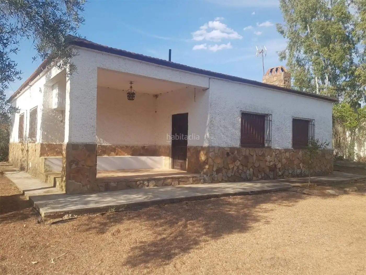 Casa amb jardí en venda a Calle Tapijo 50, imagen 3