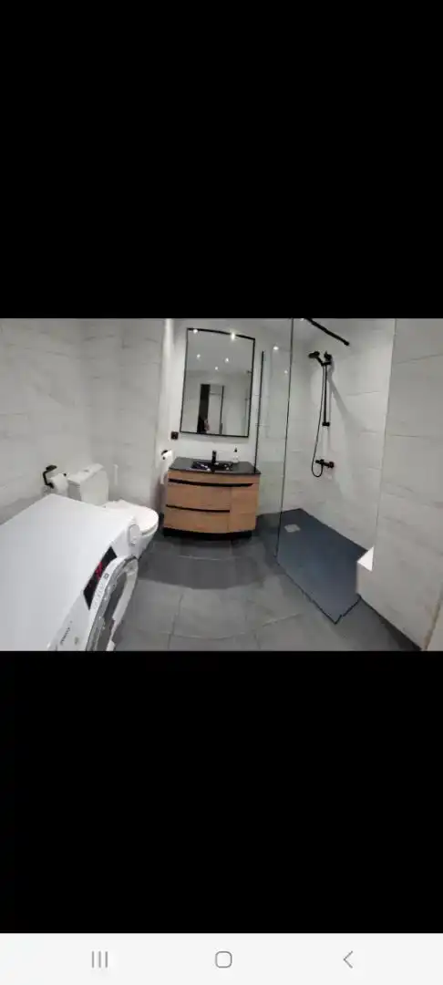 Badezimmer von Wohnungen zur Miete in Salou mit Klimaanlage, Schwimmbad und Balkon