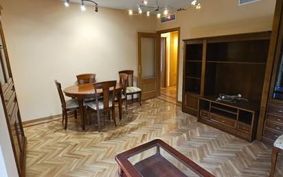 Dining room of Flat to rent in  Madrid Capital  with Air Conditioner and Swimming Pool