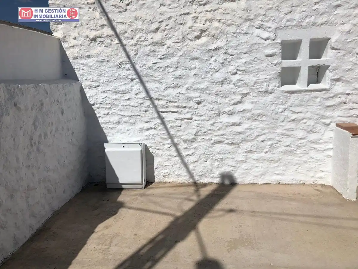 Vista exterior de Casa o xalet en venda en Alcázar de San Juan amb Terrassa