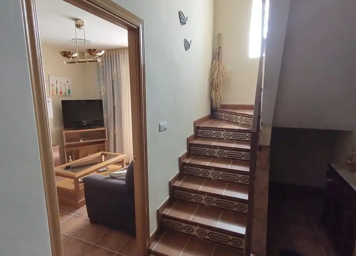 Casa adosada en venda en Jayena amb Traster, Moblat i Balcó