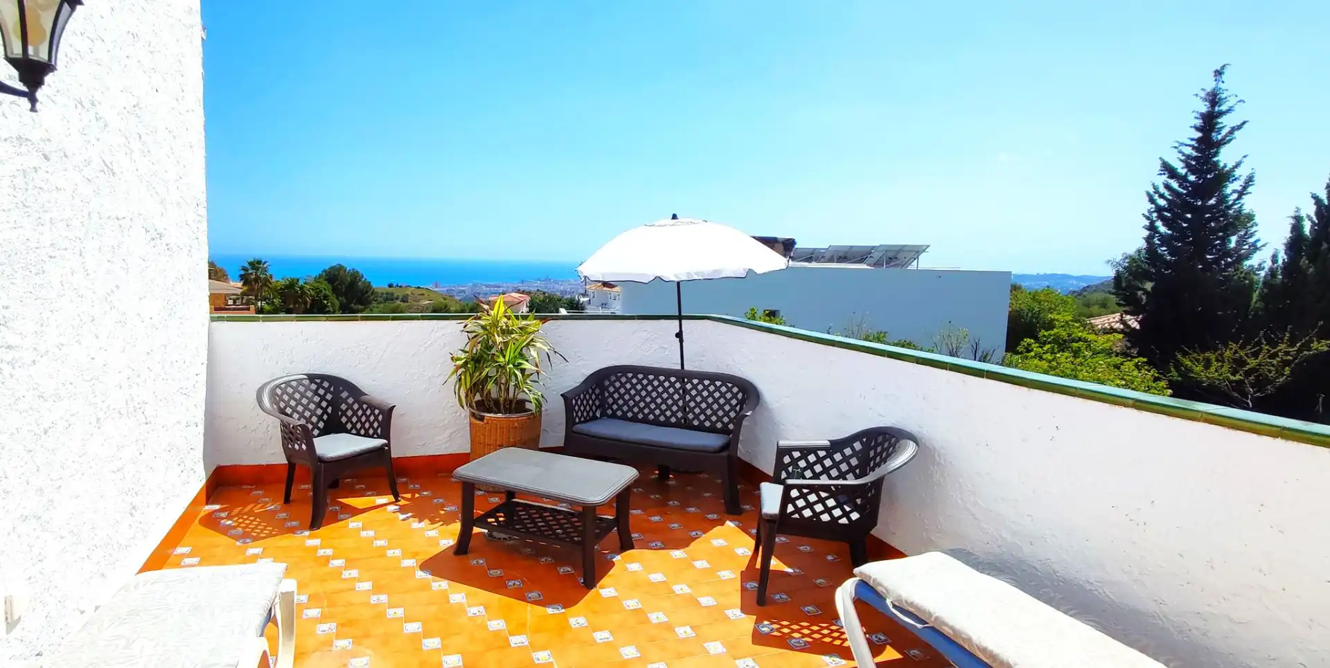 Terrace of Houses for sale in Fuengirola  with Air Conditioner, Private garden and Terrace