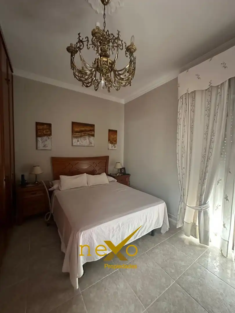 Habitación de Casa o chalet en venta en Carmona