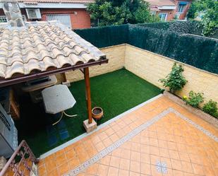 Terrassa de Casa o xalet en venda en Velilla de San Antonio amb Calefacció i Traster