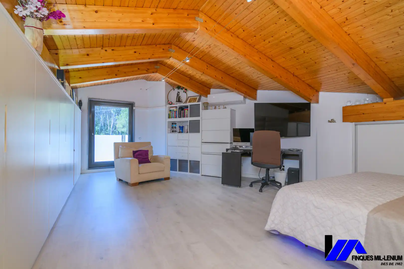 Sala de estar de Dúplex en venta en Gavà con Aire acondicionado, Calefacción y Parquet