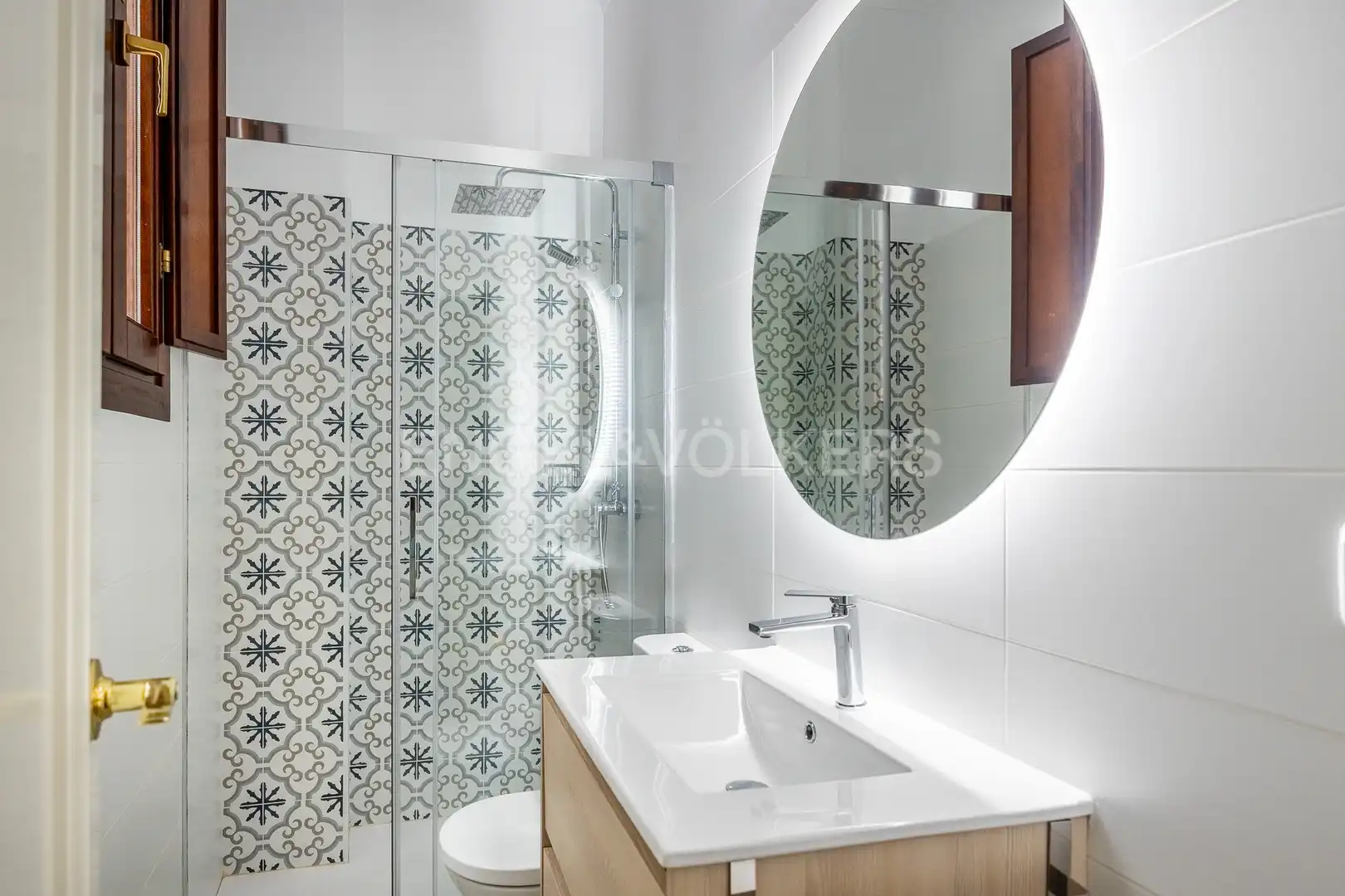 Baño de Piso de alquiler en Sevilla con Aire acondicionado, Calefacción y Terraza