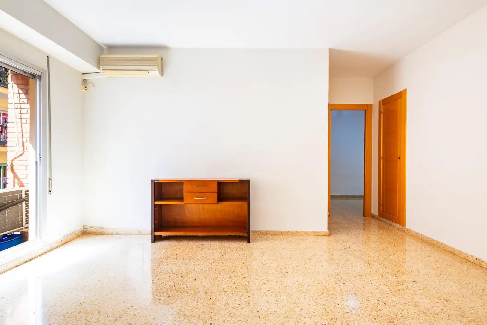 Flat with terrace for sale in Calle de Don Juan de Austria, imagen 9
