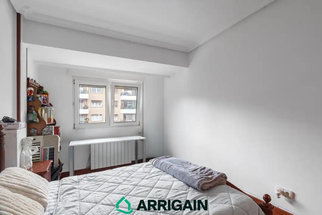 Habitación de Piso en venta en Donostia - San Sebastián  con Calefacción y Terraza