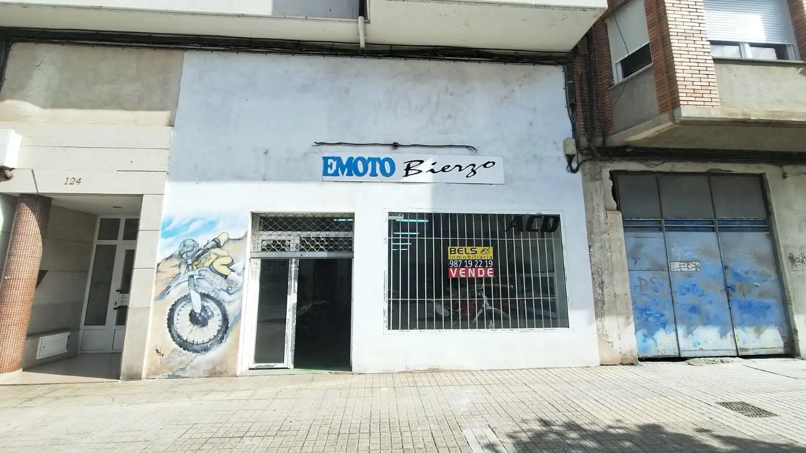 Local comercial en venda a Flores de Sil - La Placa, imagen 3