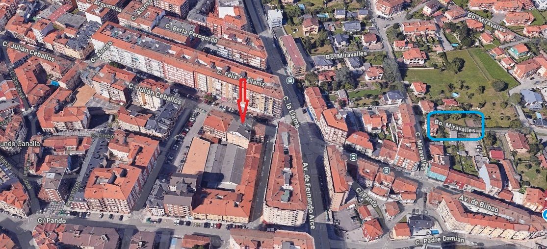 Vista exterior de Pis en venda en Torrelavega  amb Calefacció i Balcó