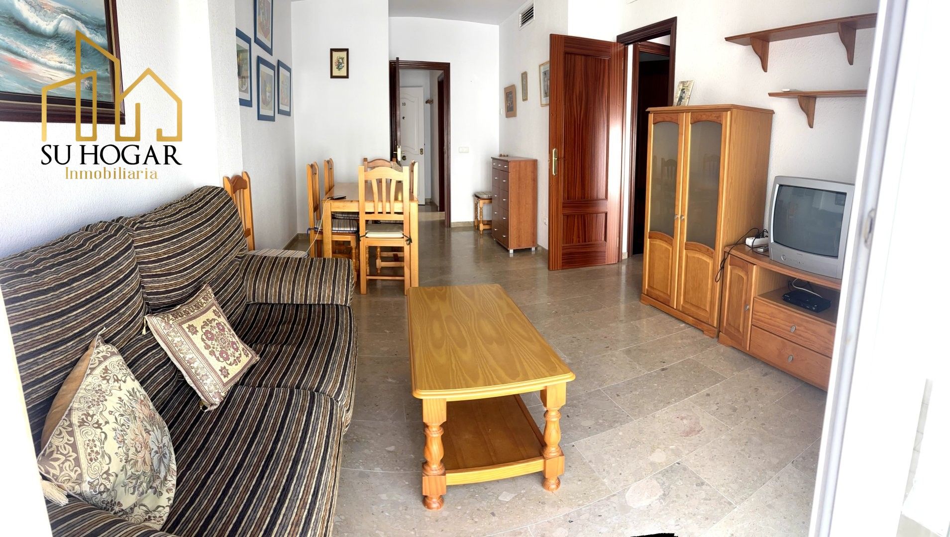 Sala d'estar de Pis en venda en Rota amb Aire condicionat i Terrassa