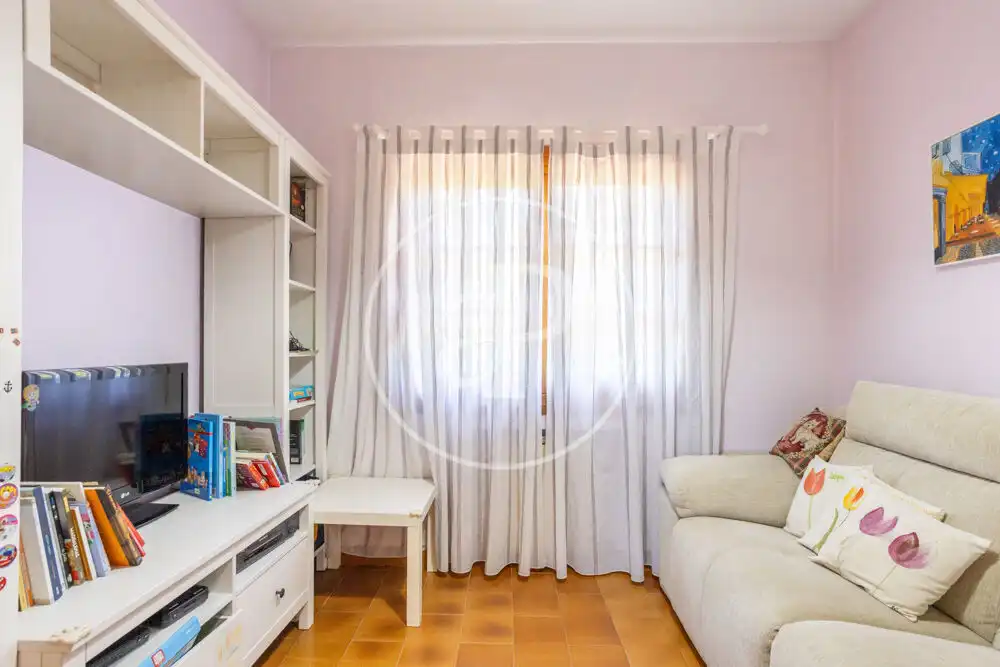 Sala de estar de Casa o chalet en venta en Paterna con Aire acondicionado, Calefacción y Jardín privado