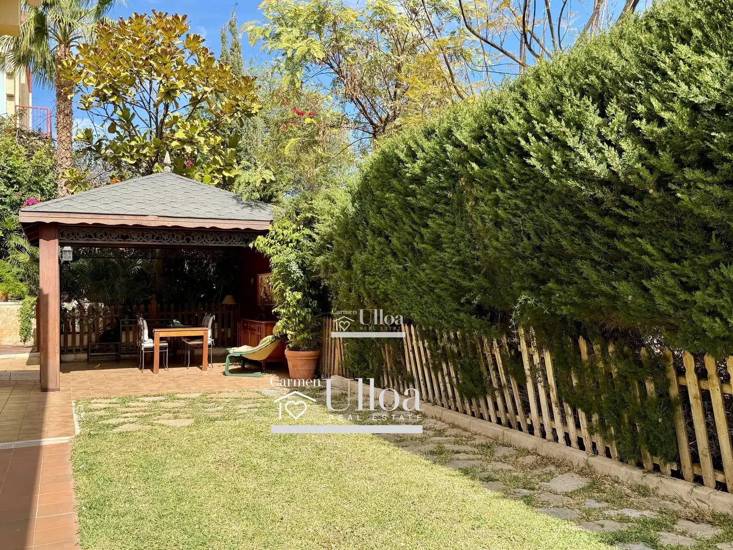 Jardí de Casa o xalet en venda en Alicante / Alacant amb Aire condicionat, Calefacció i Jardí privat