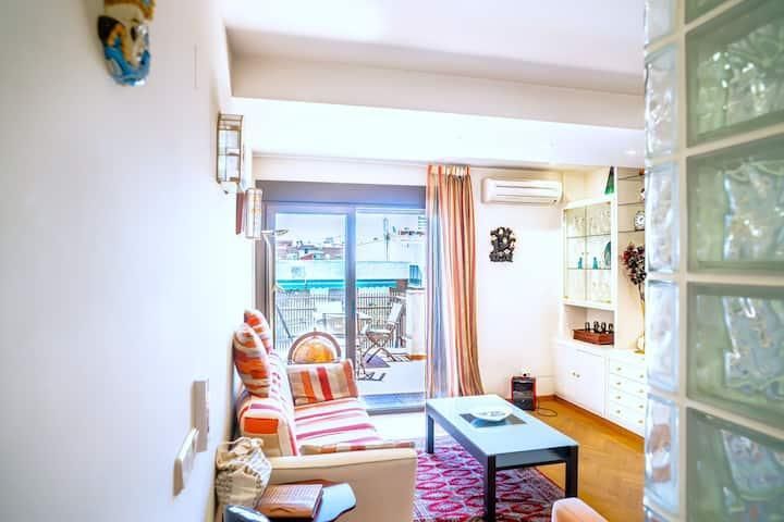 Living room of Attic to rent in  Madrid Capital  with Air Conditioner, Parquet flooring and Terrace