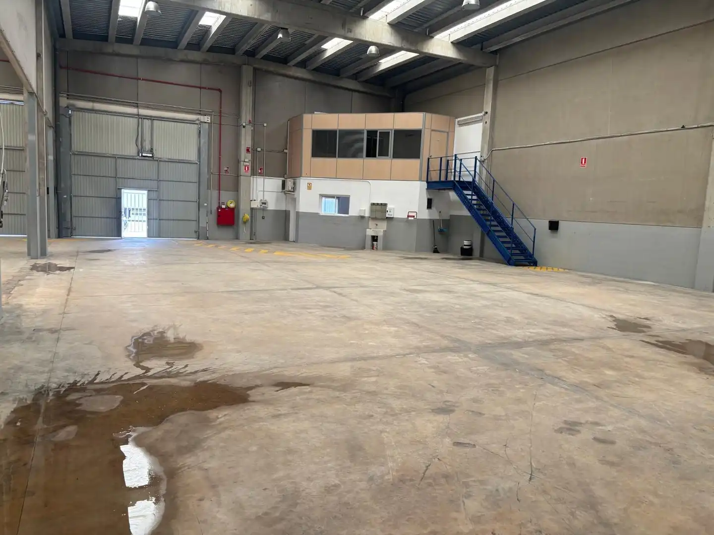 Industrial building to rent in Riba-roja de Túria, imagen 2