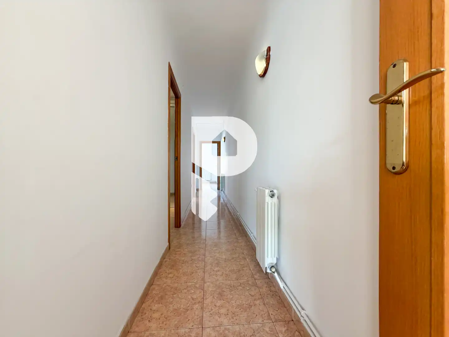 Piso en venta en Sant Joan Despí con Calefacción, Terraza y Horno