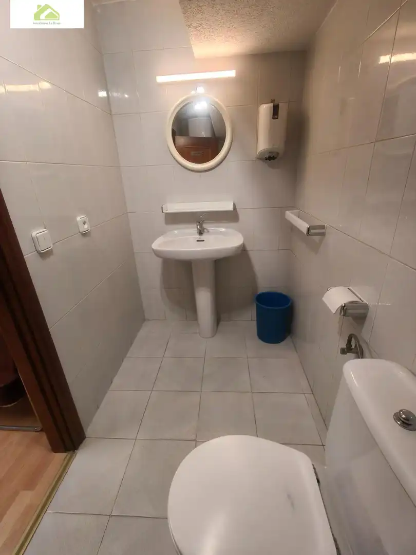 Bathroom of Office for rent in Candelaria - Peña de Francia