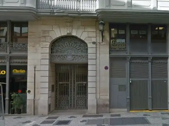 Exterior view of Garage for rent in Valencia  with Alarm