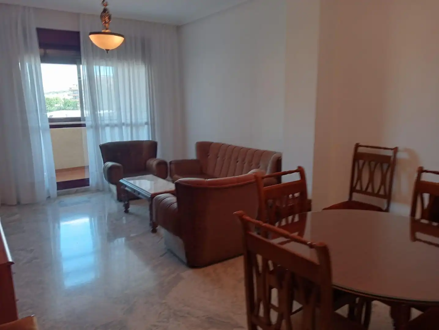 Sala de estar de Piso de alquiler en Cáceres con Calefacción, Amueblado y Balcón