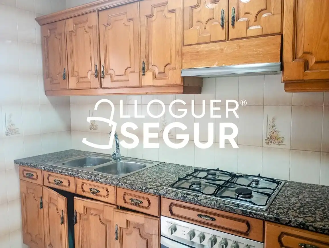 Küche von Dachboden zur Miete in El Prat de Llobregat mit Heizung, Terrasse und Möbliert