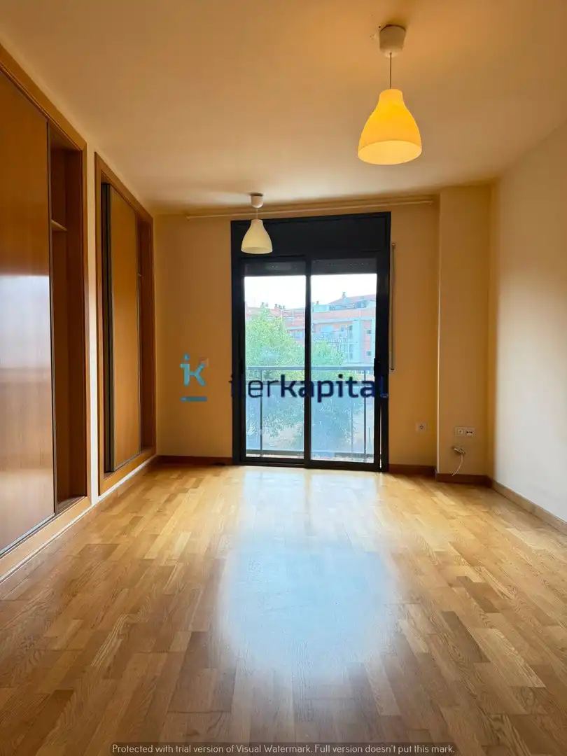 Bedroom of Flat for rent in Rosselló  with Heating