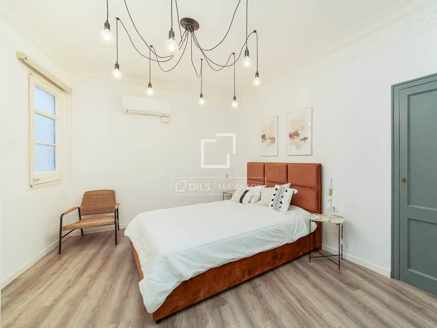 Bedroom of Flat for sale in Barcelona  with Air Conditioner, Terrace and Furnished