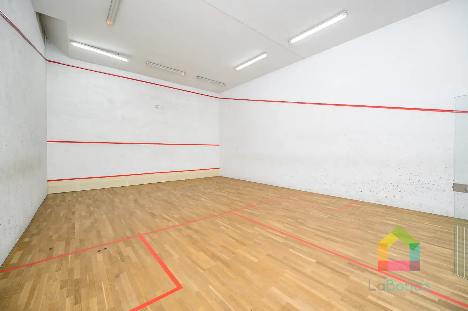 Apartament en venda en Toledo amb Aire condicionat, Moblat i Piscina comunitària