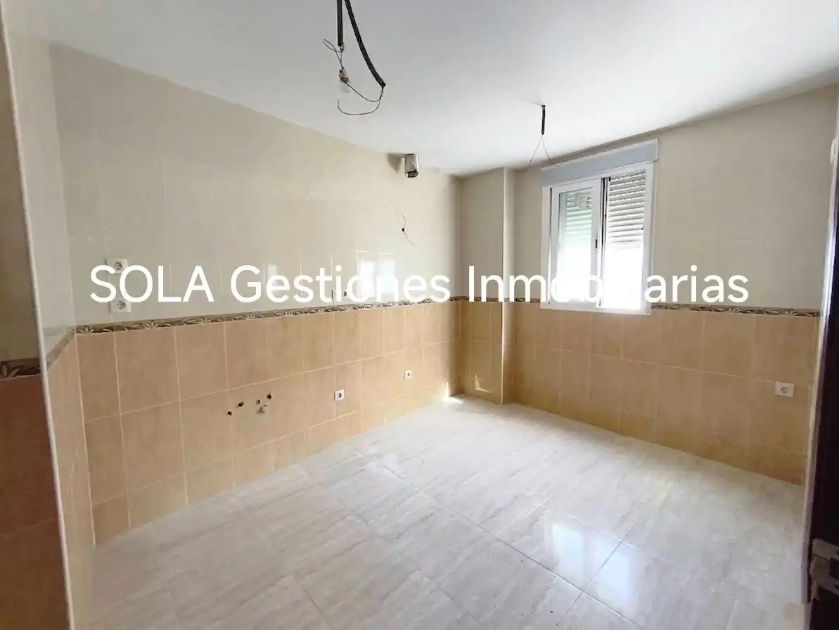 Flat with terrace for sale in Torreperogil, imagen 4