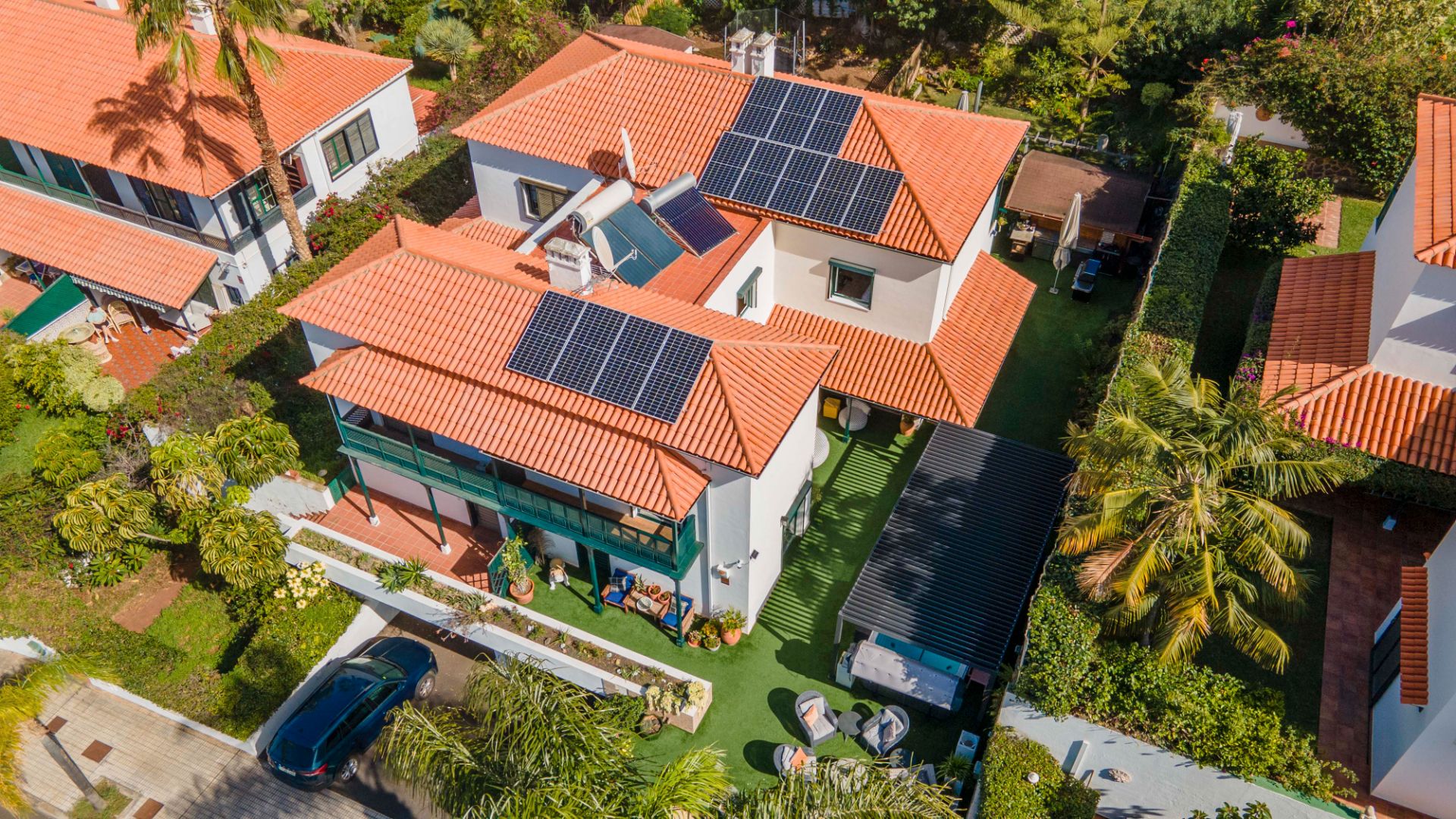 Exterior view of House or chalet for sale in Puerto de la Cruz  with Air Conditioner, Private garden and Parquet flooring