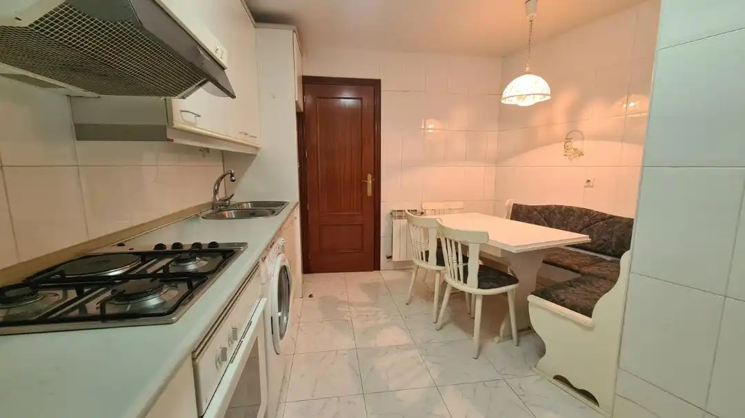 Appartamento con terrazza in vendita a Calle la Reguera, imagen 11