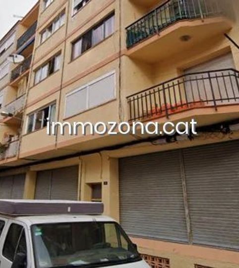 Foto 2 de Piso en venta en Calle Carabela, Mercat - Mas Moixa, Blanes