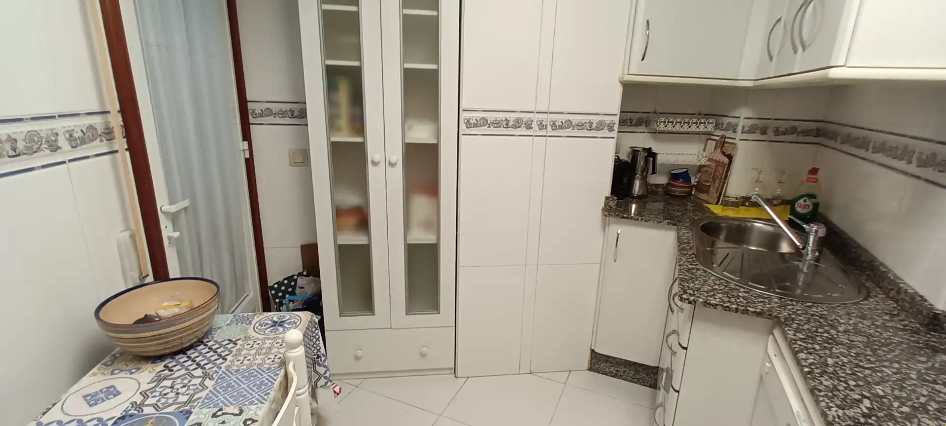 Cocina de Piso de alquiler en Vigo  con Calefacción, Amueblado y Internet