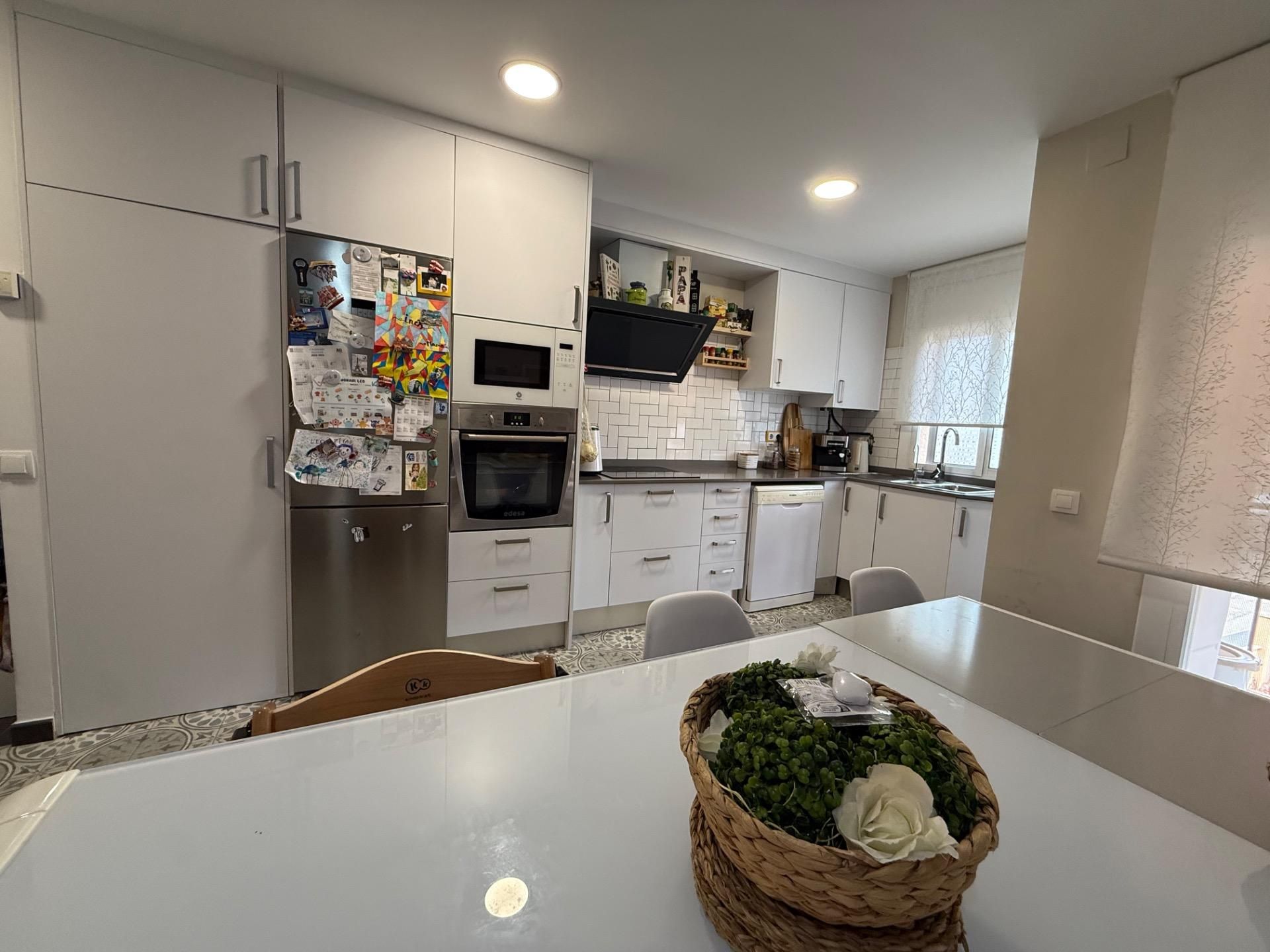 Cuina de Pis en venda en El Vendrell amb Terrassa