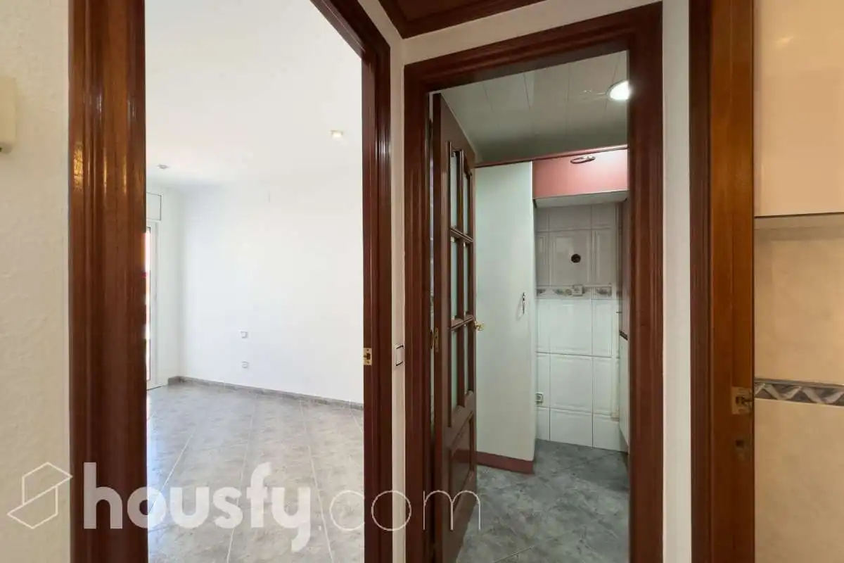 Flat for sale in CL PRAT DE LA RIBA, Cementiri Vell