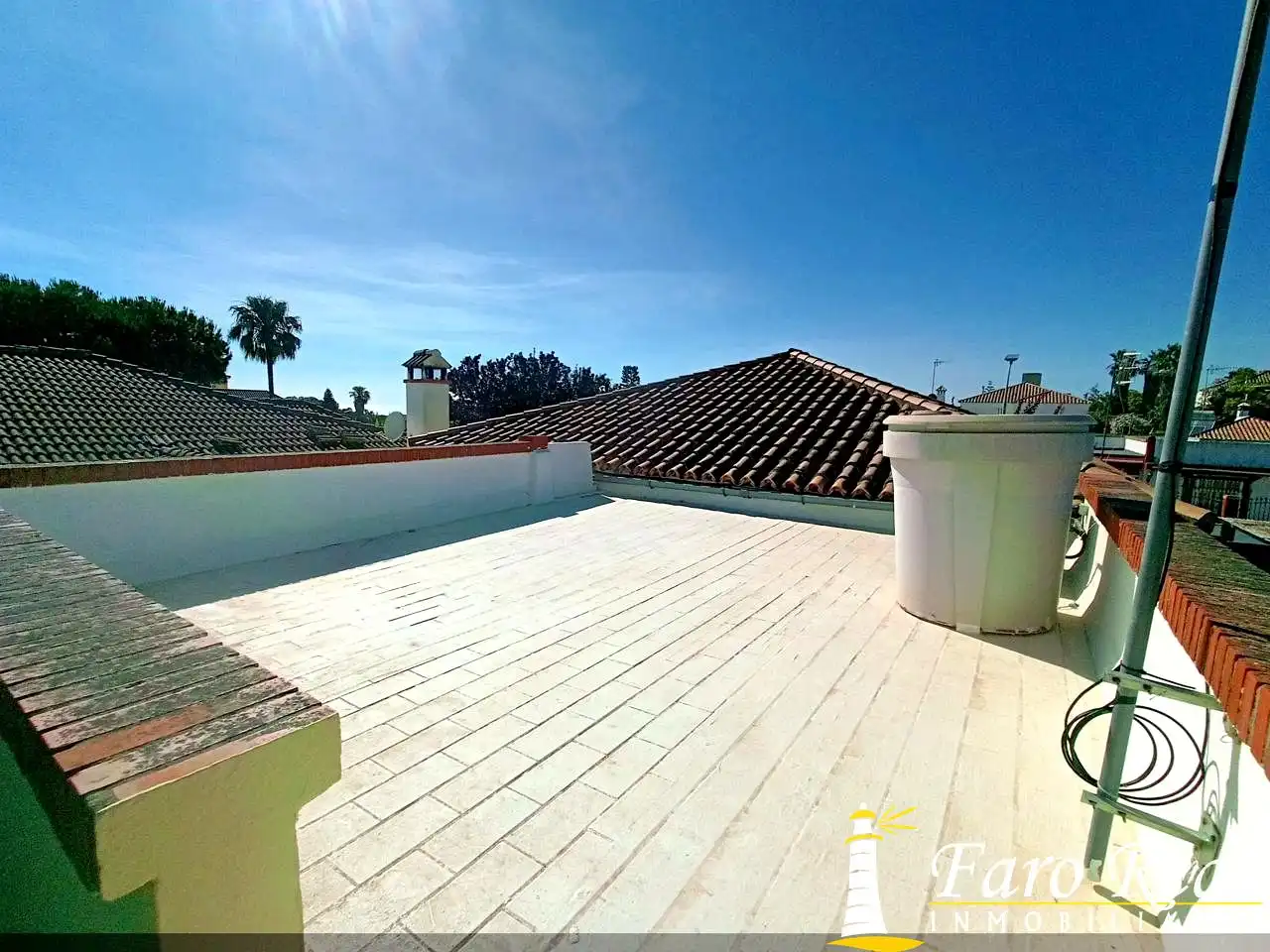Vista exterior de Casa o xalet en venda en Sanlúcar de Barrameda