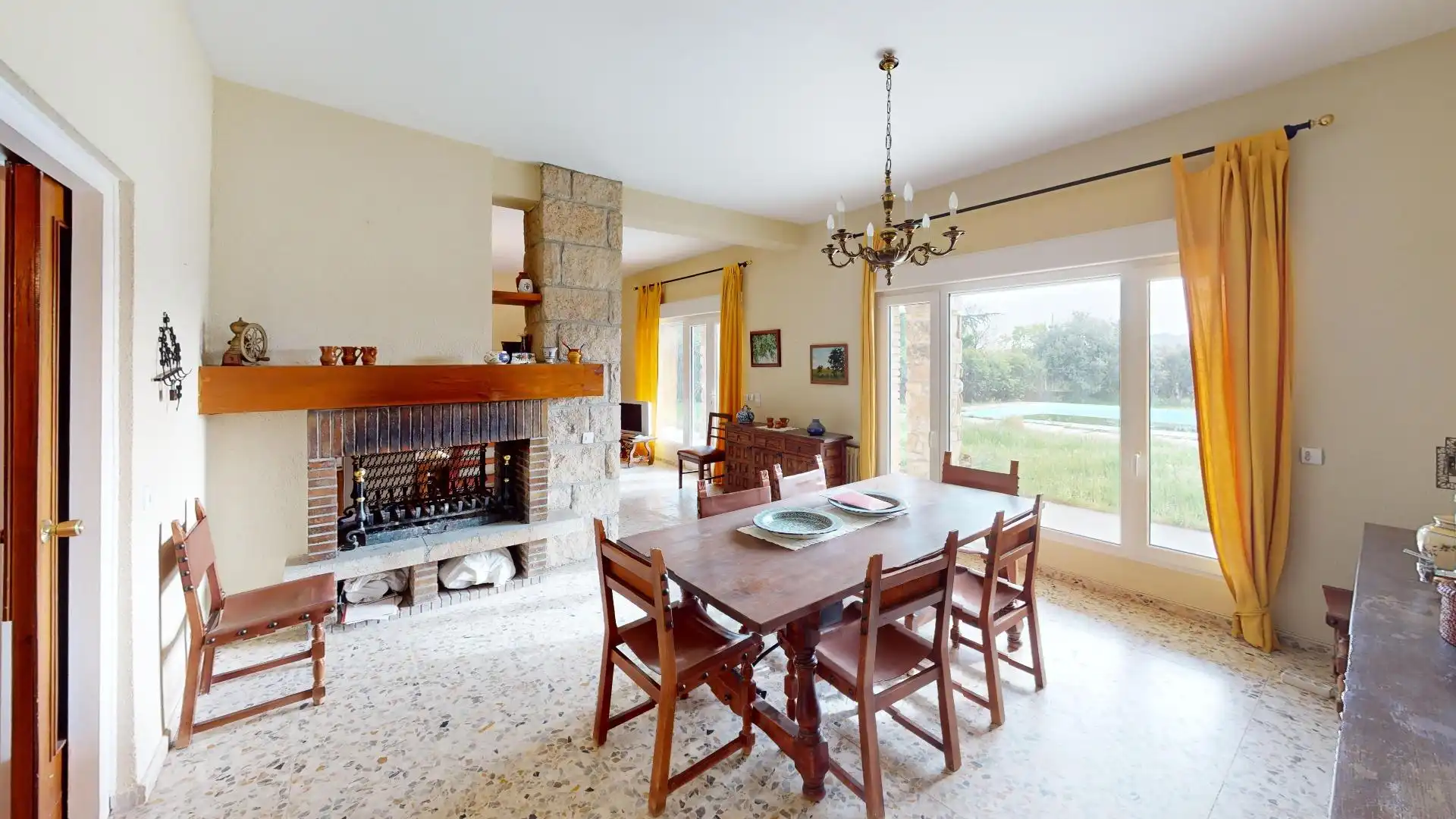 Comedor de Casa o chalet en venta en Pedrezuela con Calefacción, Jardín privado y Terraza