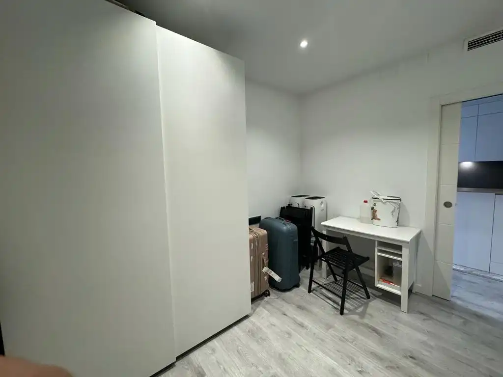 Flat for rent in Barcelona  with Furnished, Oven and Washing machine