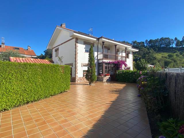 Casa adosada en Alquiler en Ribadesella