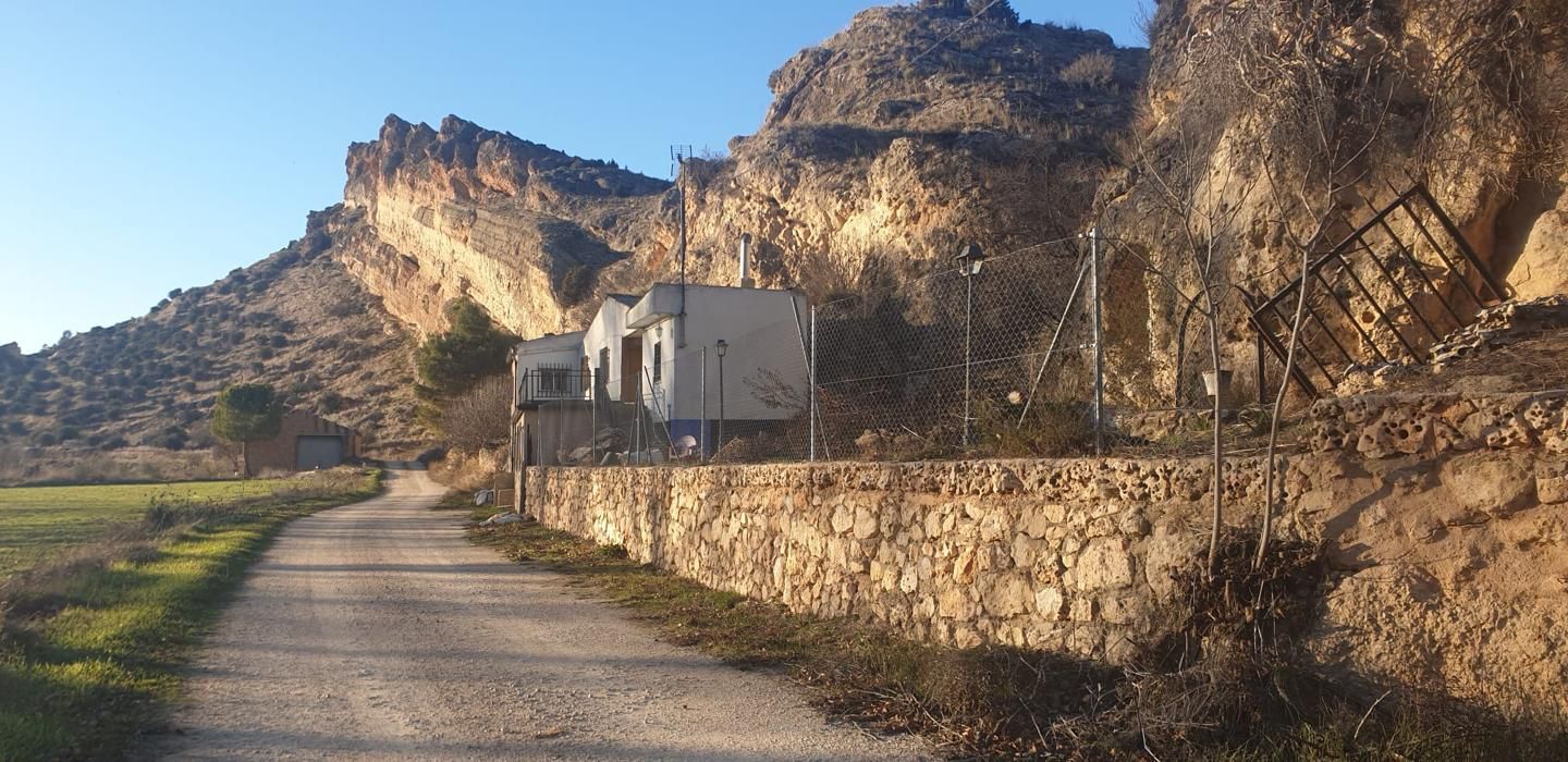 Vista exterior de Casa o xalet en venda en Zafra de Záncara amb Calefacció i Terrassa