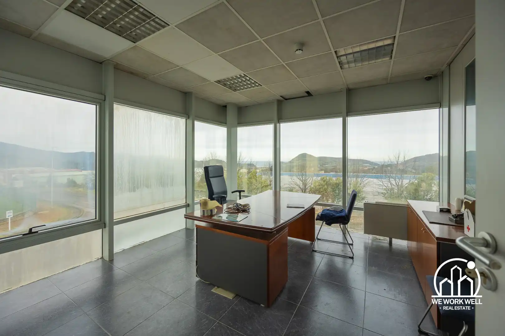 Nave industrielle avec ascenseur à vendre à El Campillo Auzoa 103, imagen 34