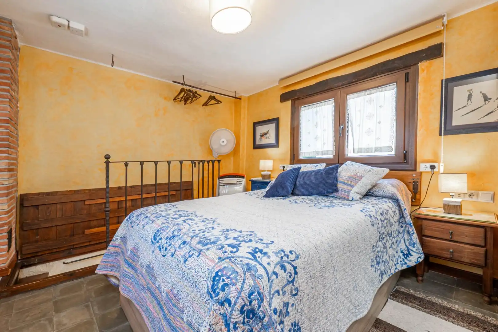 Habitación de Casa o chalet en venta en Granada con Terraza y Balcón