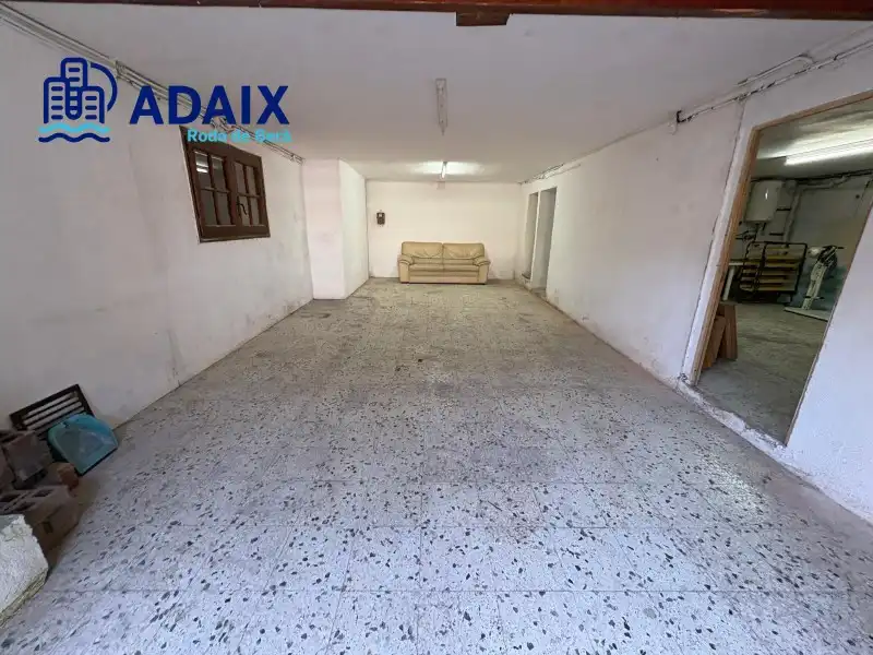 Casa o chalet en venta en Roda de Berà con Terraza, Trastero y Piscina