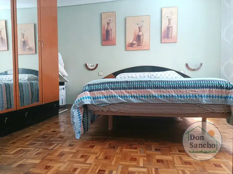 Habitación de Piso en venta en Valladolid con Calefacción