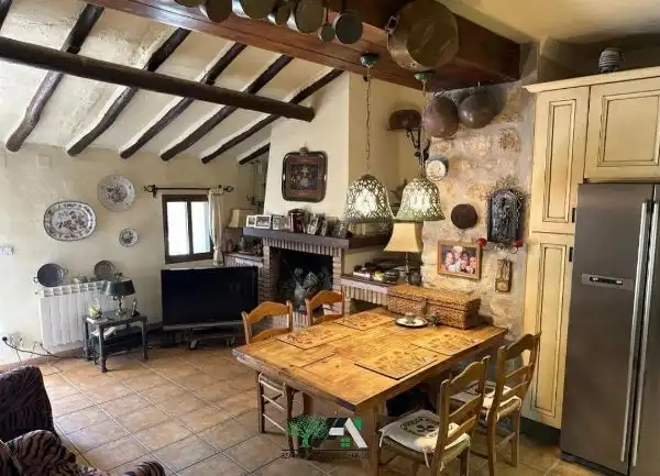 Casa rústica amb piscina en venda a Baeza, imagen 15