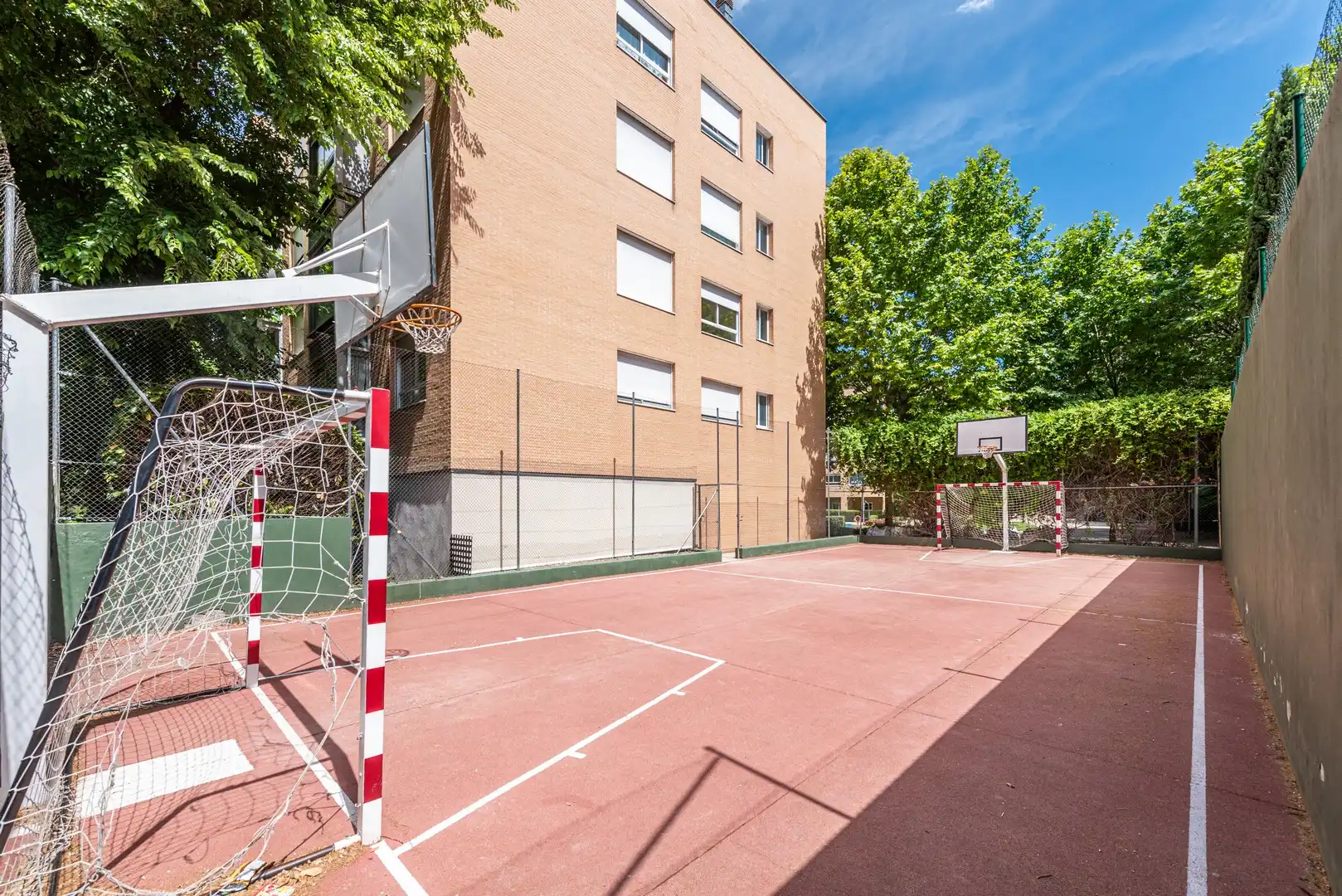 Parking de Piso de alquiler en Madrid con Trastero