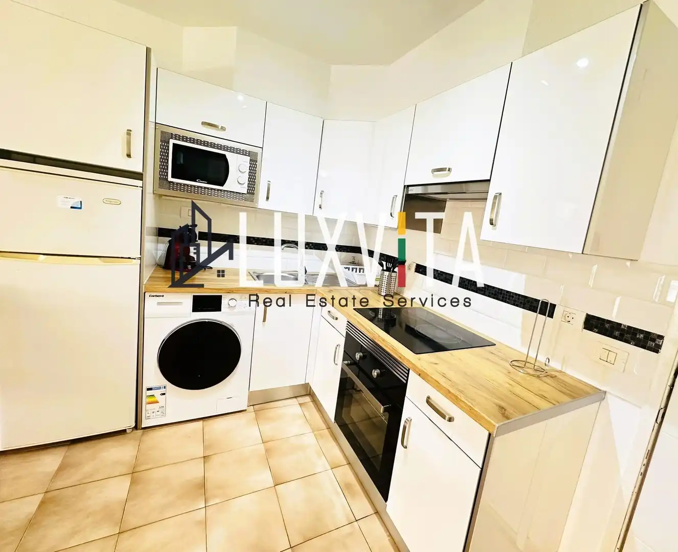 Cuina de Apartament en venda en Arona amb Jardí privat, Terrassa i Moblat