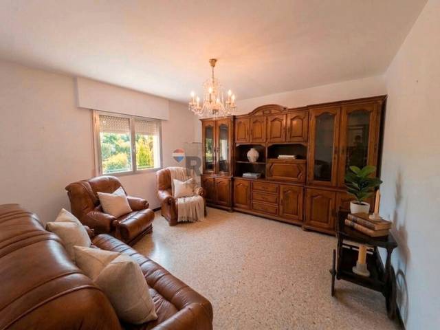 Casa-chalet en Venta en Lugar Lameiro en Arzúa