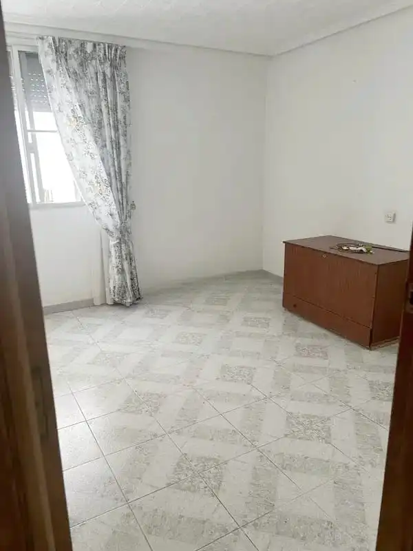 Habitación de Piso en venta en Rafelbuñol / Rafelbunyol con Balcón