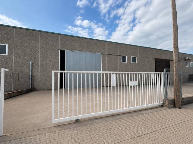 Nave industrial en Alquiler en Sant Feliu de Buixalleu