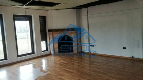 Foto 2 de Casa o xalet en venda a Isla (la), Toral de los Vados, León